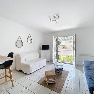 https://la-plage-a-350m-le-centre-a-400m-agreable-studio.inbrittany.com